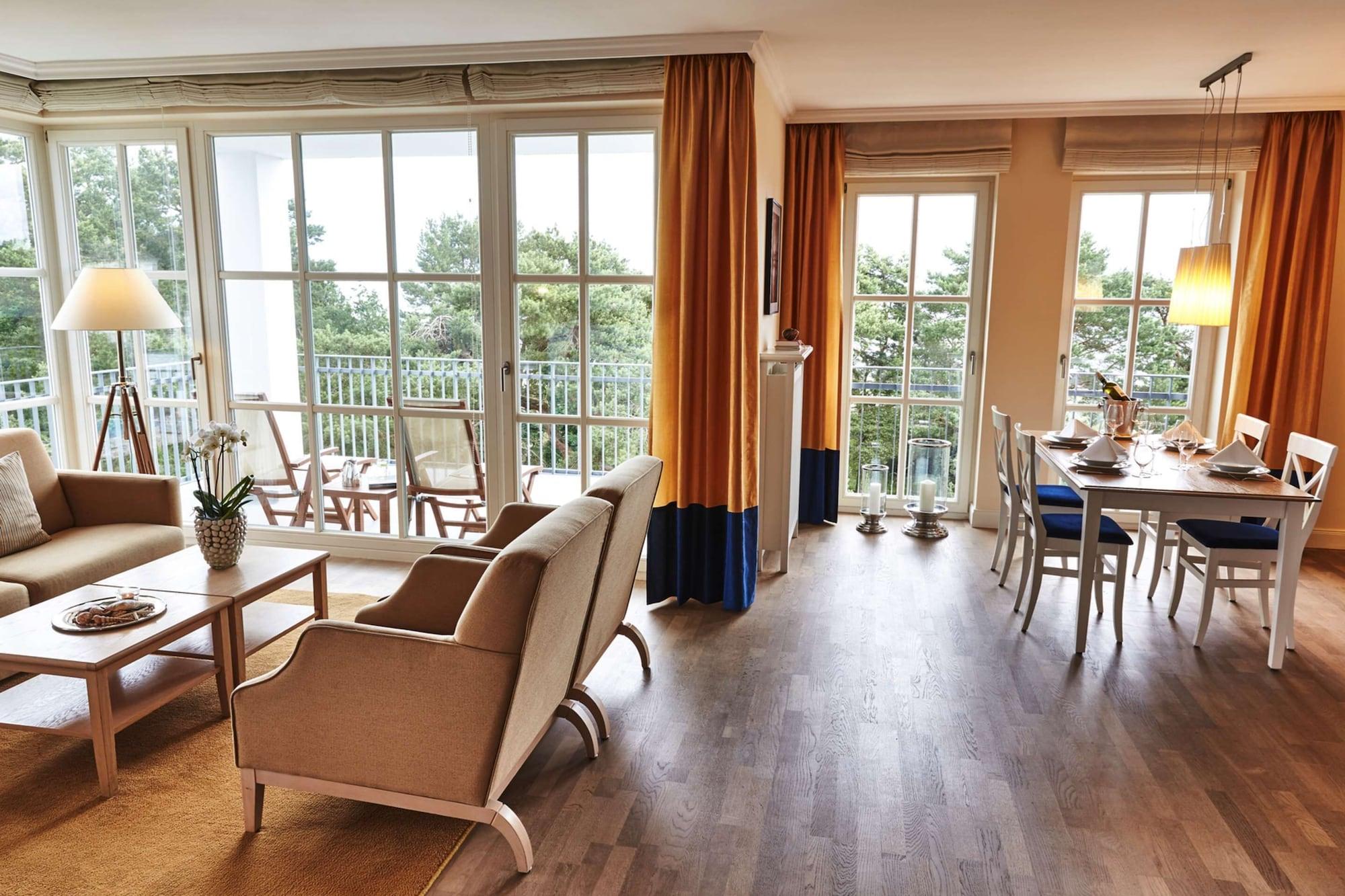 Steigenberger Grandhotel & Spa Heringsdorf Bagian luar foto A suite at the Hotel de la Paix