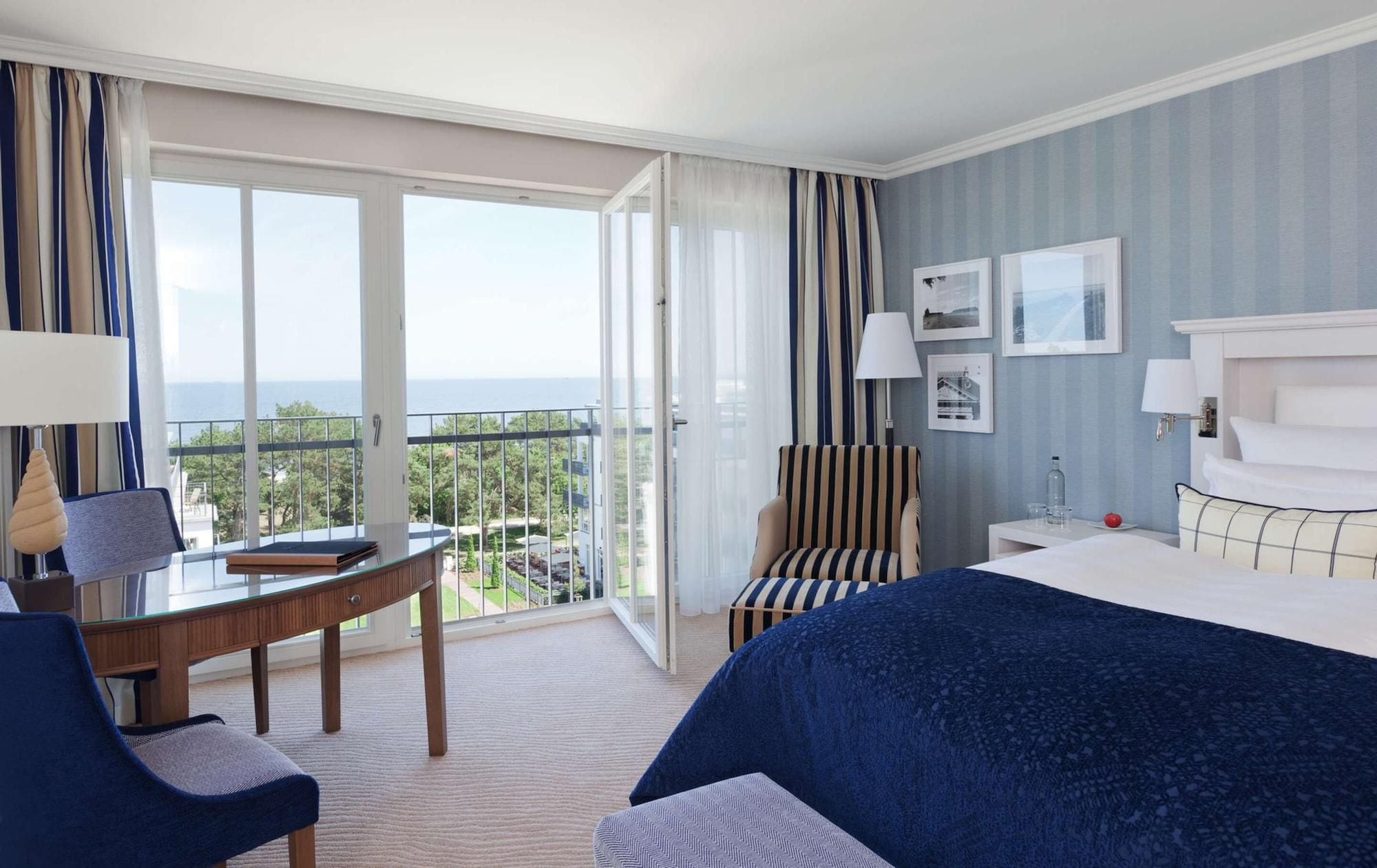 Steigenberger Grandhotel & Spa Heringsdorf Ruang foto A room at the Hotel du Cap
