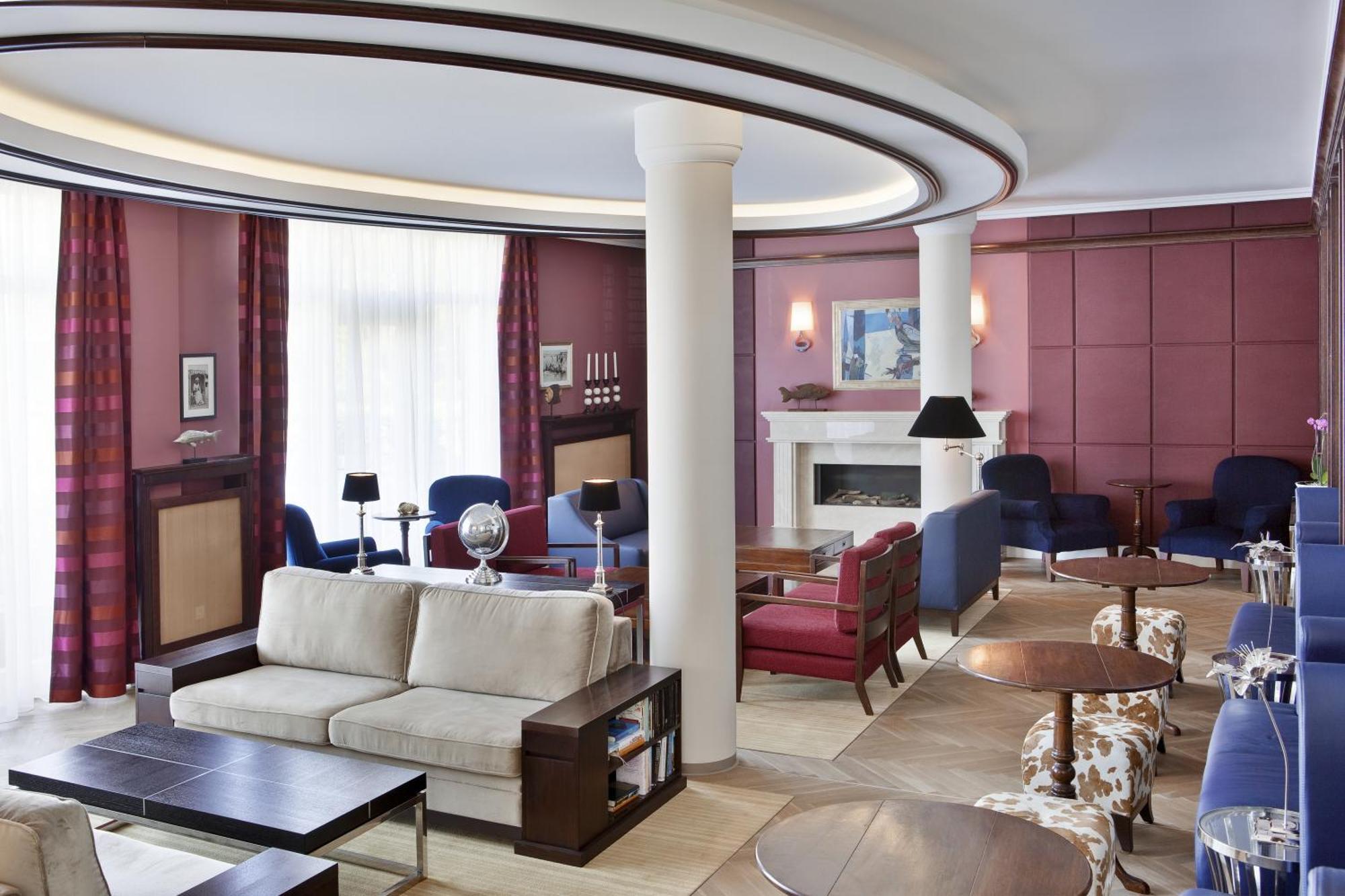 Steigenberger Grandhotel & Spa Heringsdorf Bagian luar foto The lounge at the airport