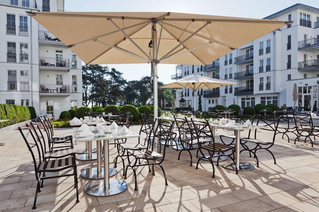 Steigenberger Grandhotel & Spa Heringsdorf Restoran foto The hotel's outdoor restaurant